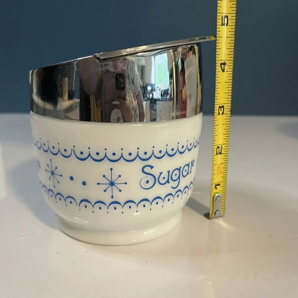 Vintage Gemco Snowflake Garland Milk Glass Sugar Bowl w/Lid Pyrex Compatible EUC